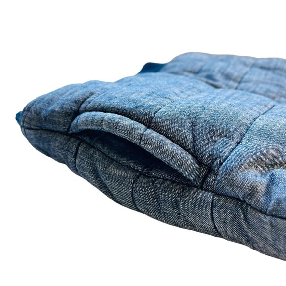 Old Navy Chambray Denim Puffer Vest Size 2T - Picture 2 of 5